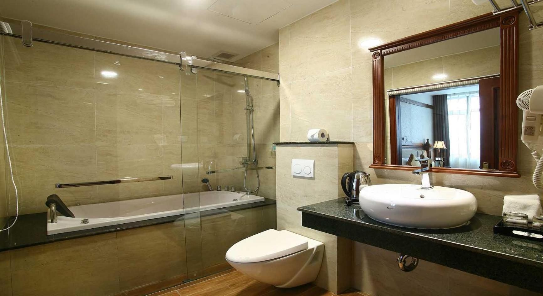 undefined Western Hanoi Hotel 3