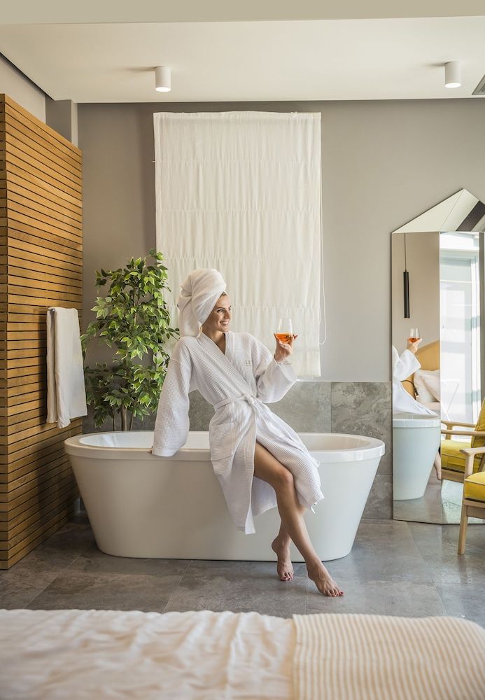 Daluz Boutique Hotel Honeymoon Suite 6