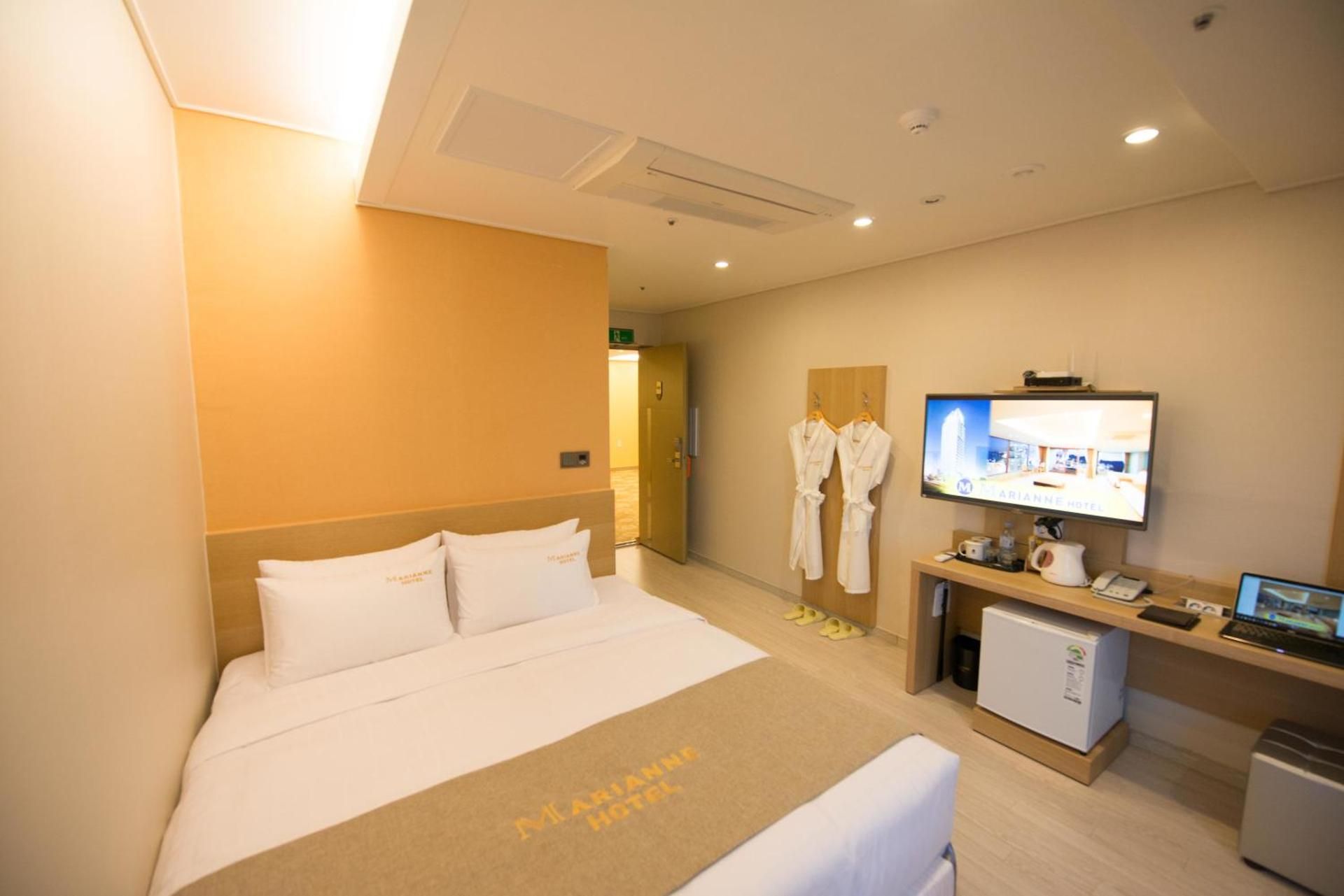 Superior Double Room with Sea View