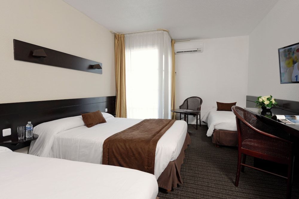 Espace Léonard de Vinci Family Room