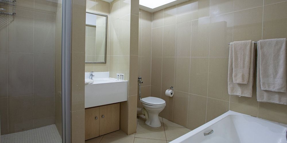 Apollo Hotel Luxury Twin Room 3