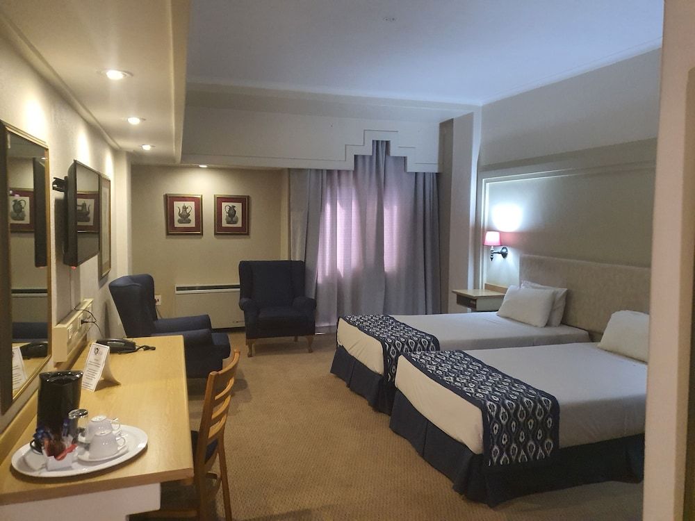 Apollo Hotel Luxury Twin Room