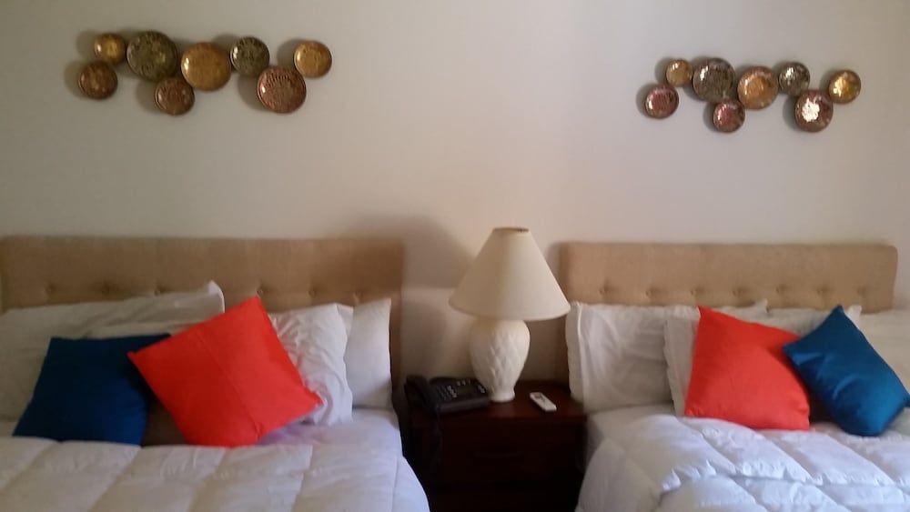 Room, 2 Double Beds, Pool View