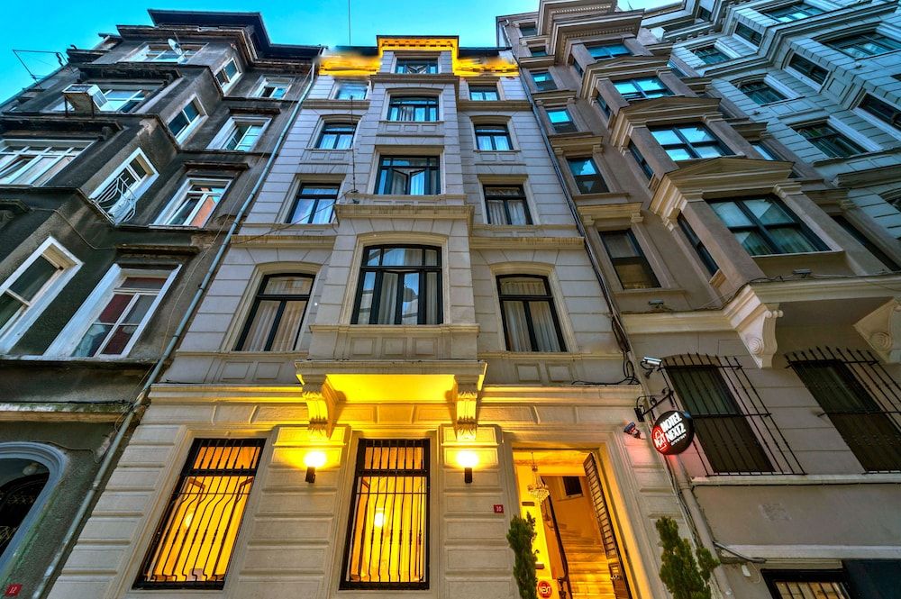 undefined Hotel Next2 5