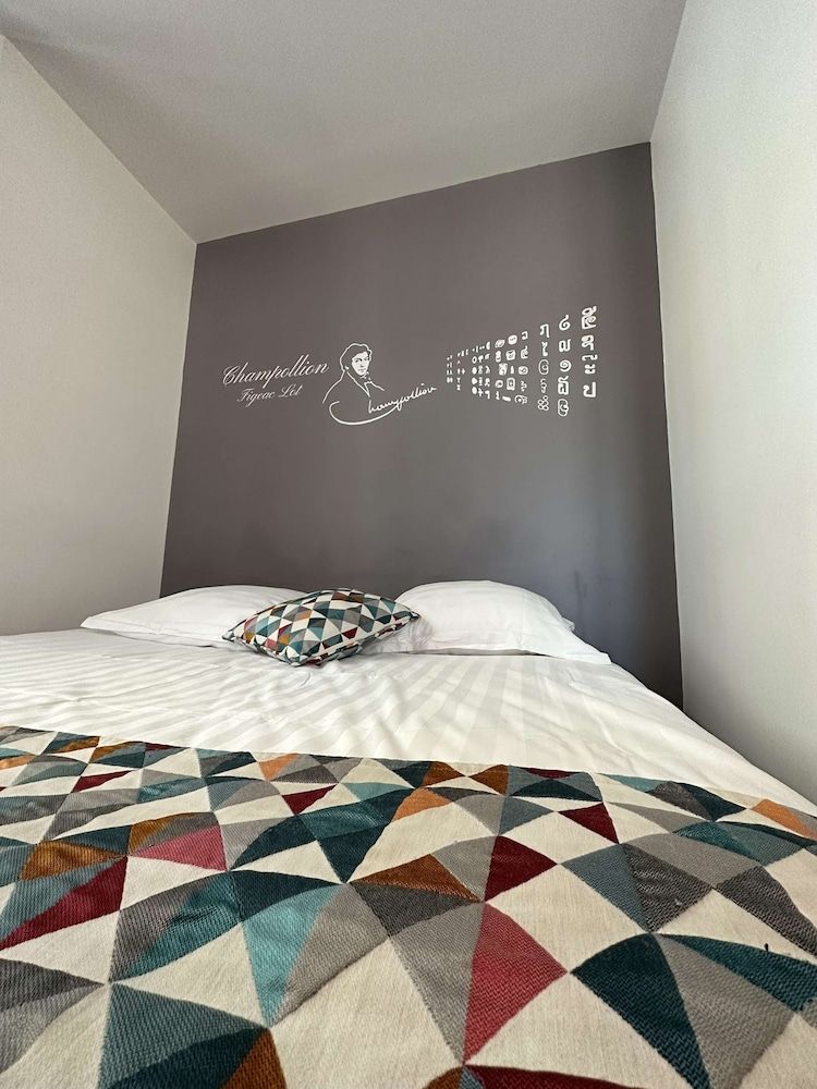 Best Western Hotel Le Pont D'Or Deluxe Room, 1 Queen Bed, Kitchenette (Larger Room) 4