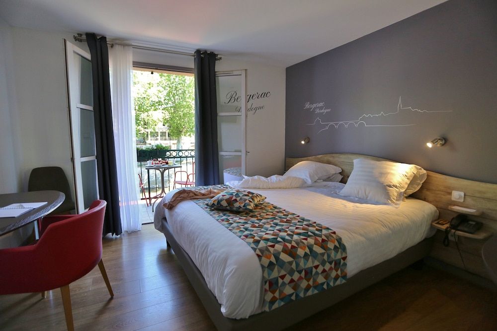 Best Western Hotel Le Pont D'Or Superior Room, 1 Queen Bed, Balcony, River View (Twin bed on request) 2