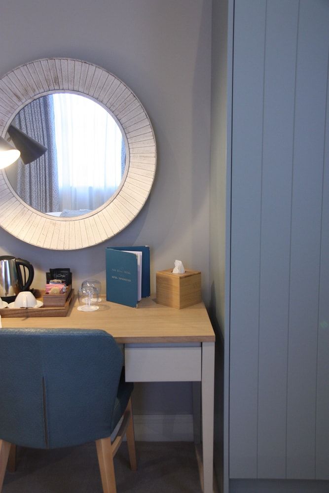 The Bell Hotel Saxmundham Spacious Double Room 12