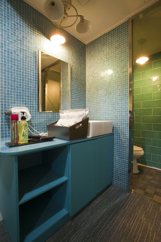 Max Motel Standard Double Room 11