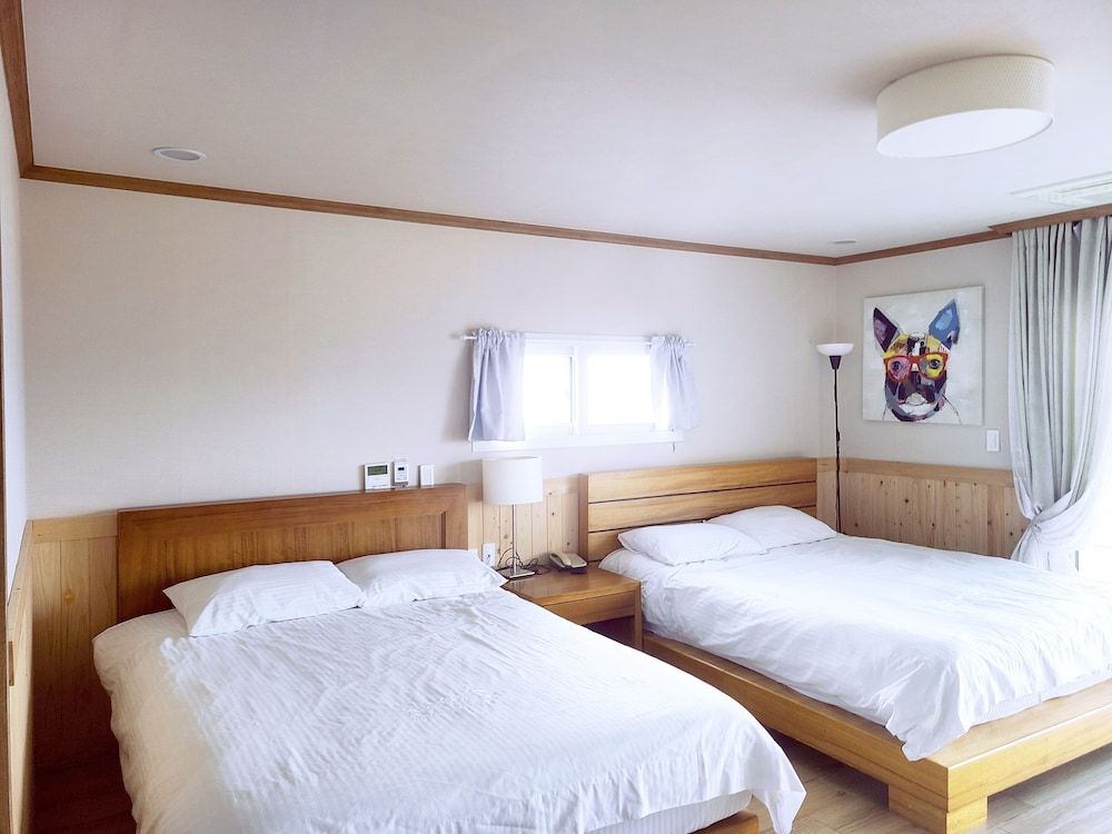 Dombe Resort Deluxe Twin Room, Ocean View 4