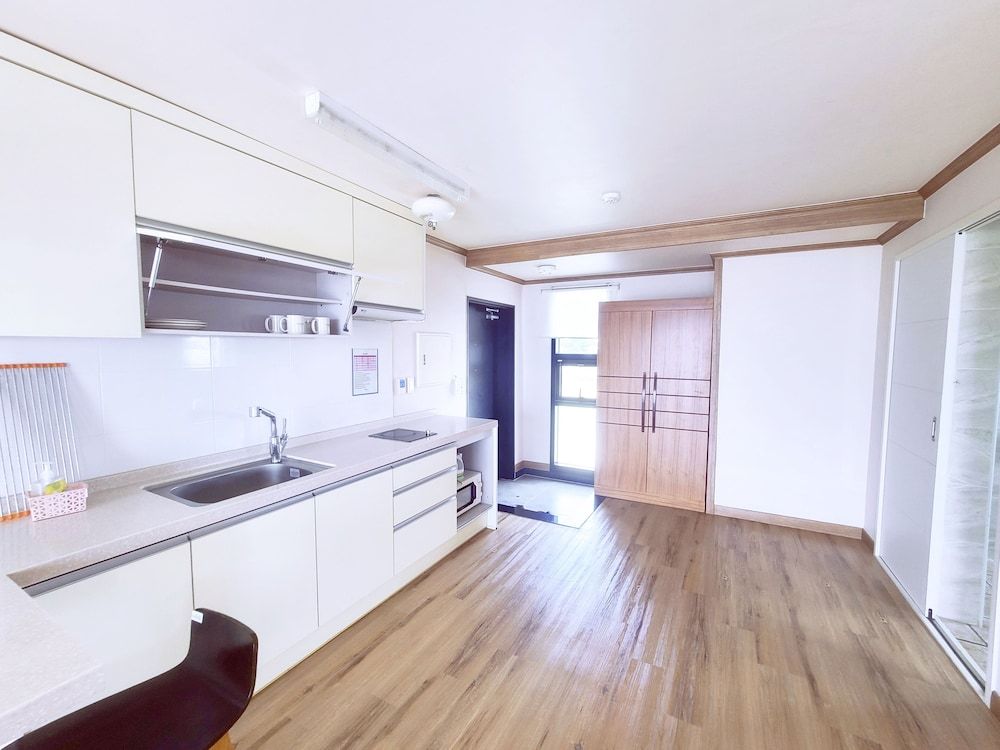 Dombe Resort Deluxe Twin Room, Ocean View 7