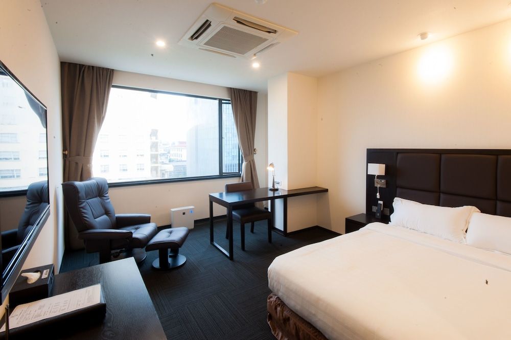 undefined Sakura Hotel 8