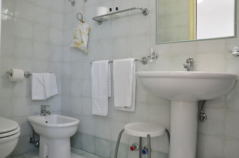 Hotel La Marticana Comfort Room 7