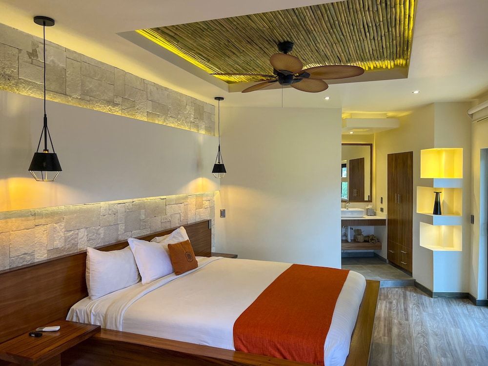 Hotel Boutique Valle de Guadalupe & Spa Superior Suite with Terrace 2