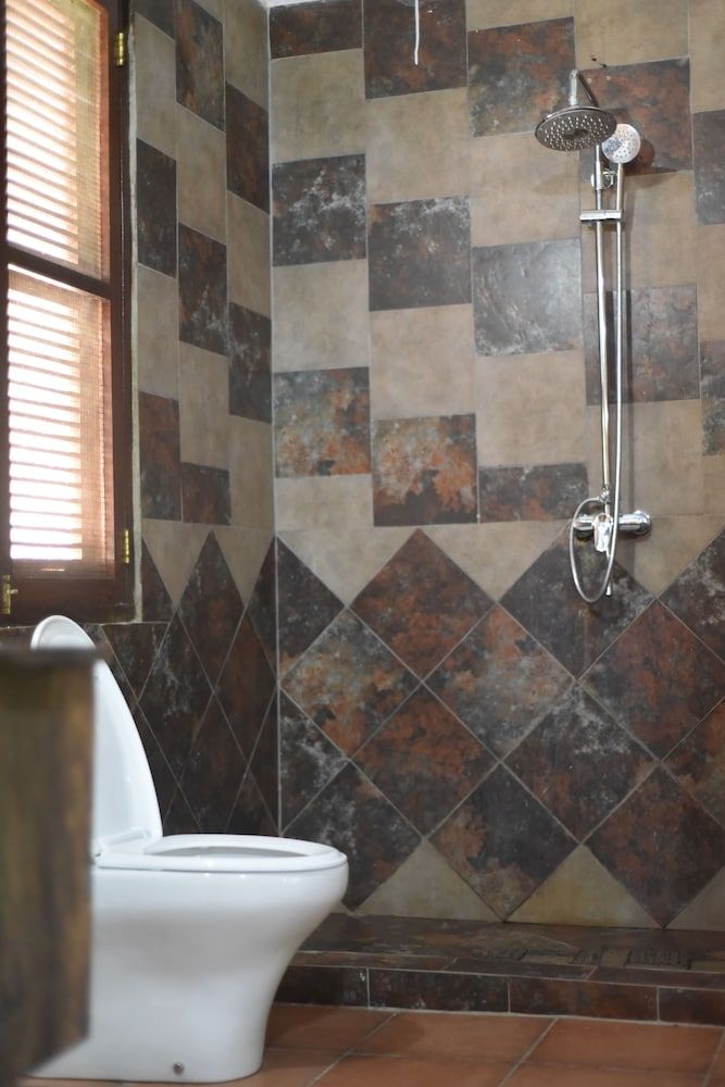 Selous Kinga Lodge Deluxe Quadruple Room, Multiple Beds 4