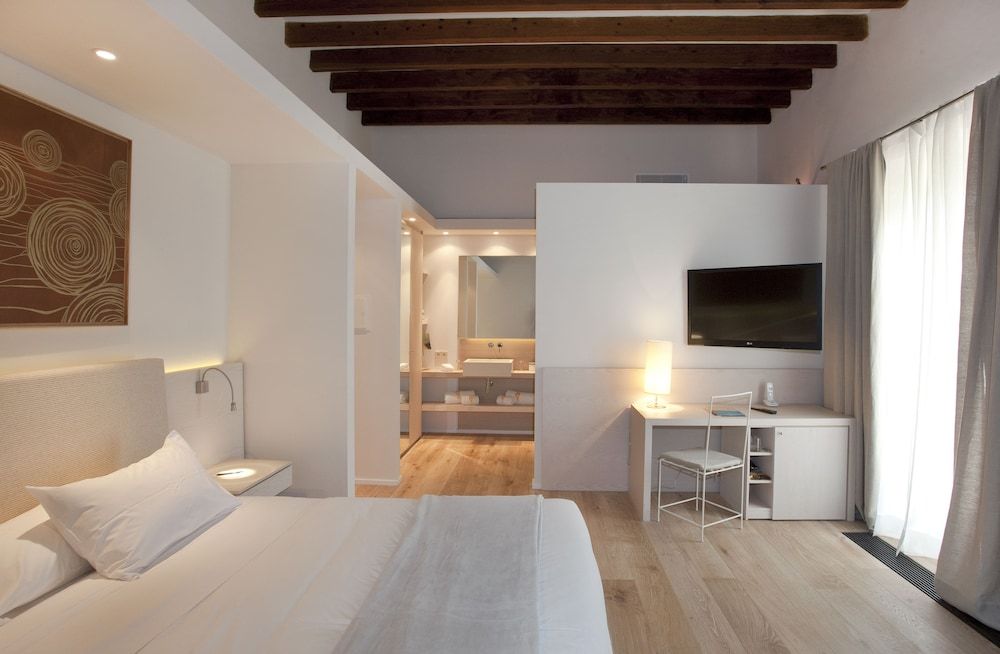 Deluxe Double Room, Patio