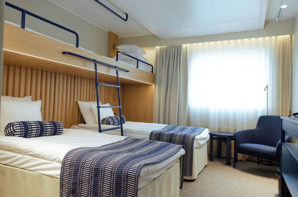 Original Sokos Hotel Alexandra Standard Twin Room (two extra beds possible) 4