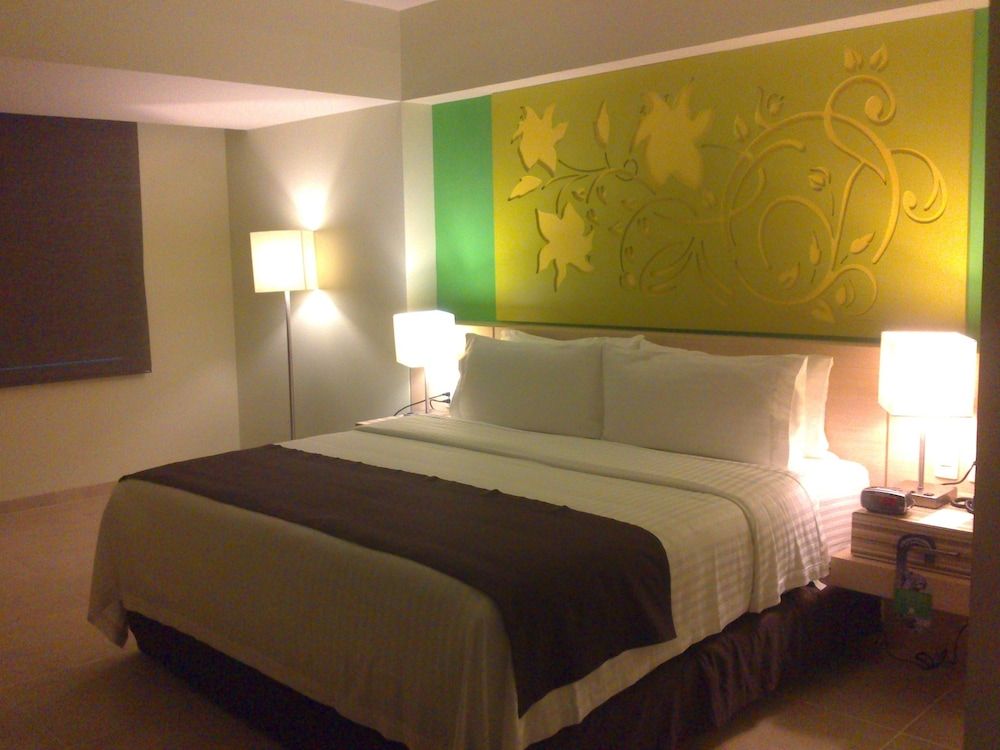 Suite, 1 King Bed