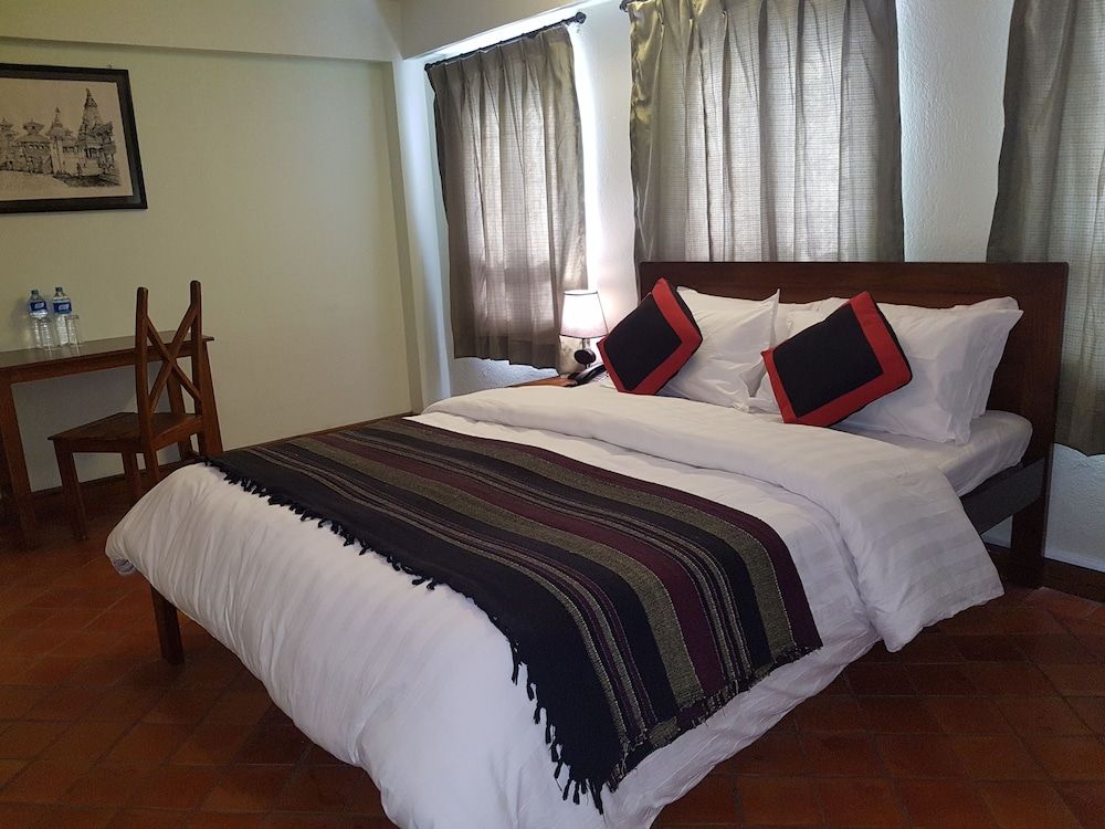 Khwapa Chhen Guest House and Restaurant Standard Double Room 3