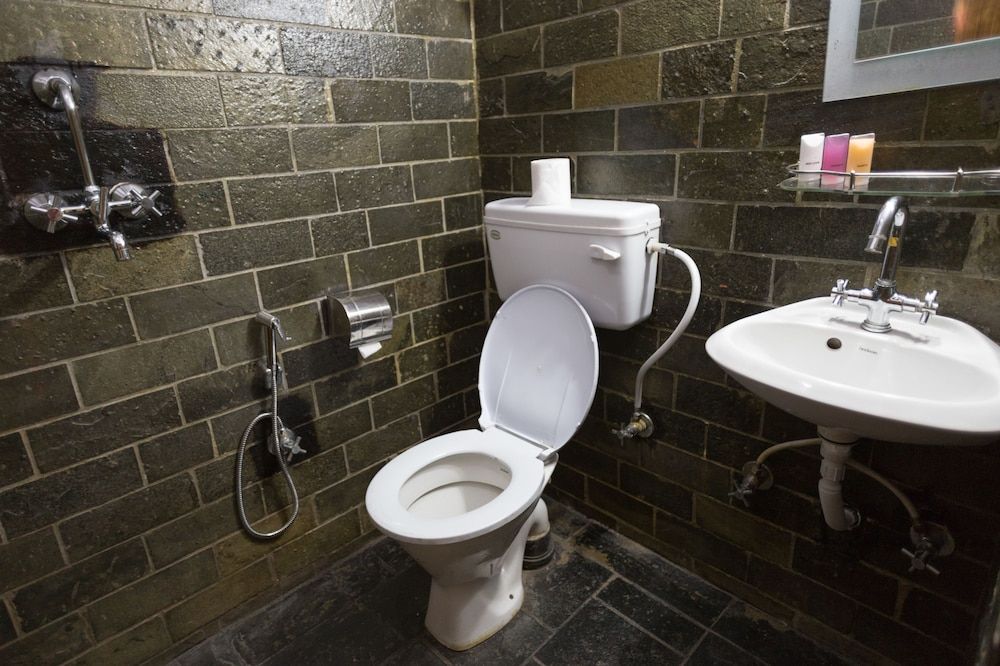 Khwapa Chhen Guest House and Restaurant Standard Single Room 5