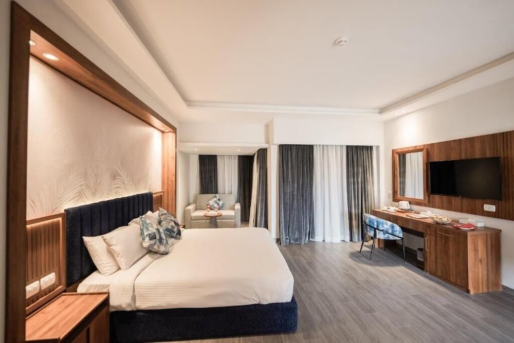 Golden Beach Resort - All inclusive