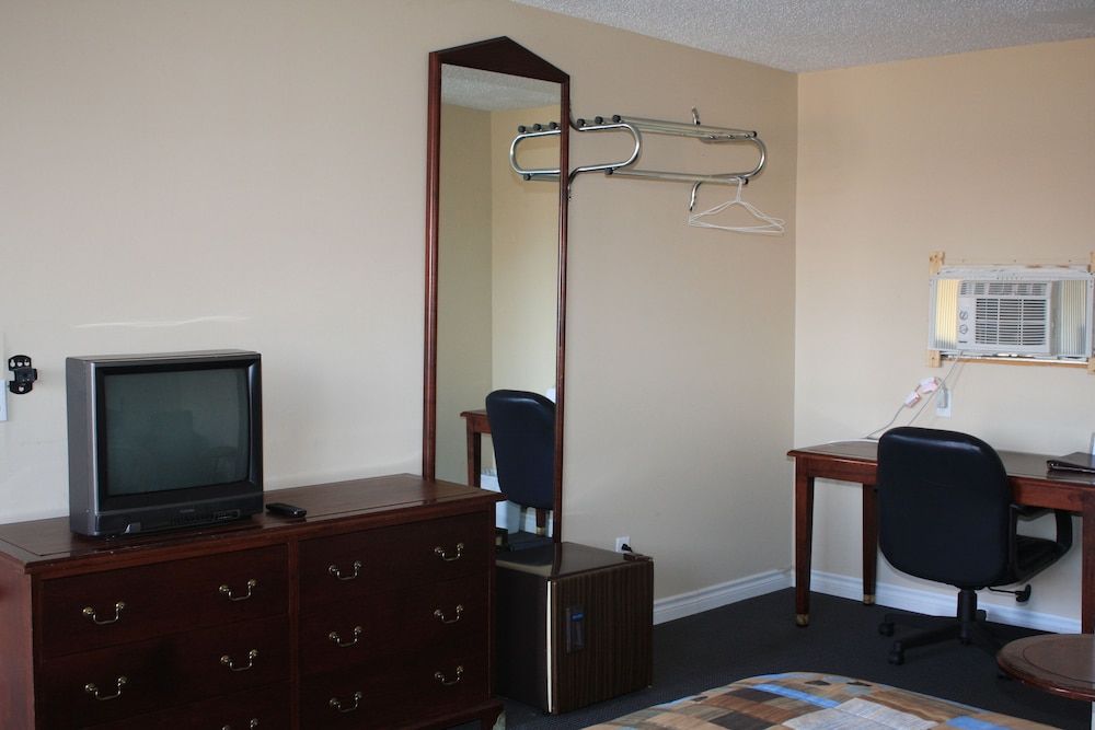 Grand Motel Saint-Hubert Standard Room, 1 Double Bed 3