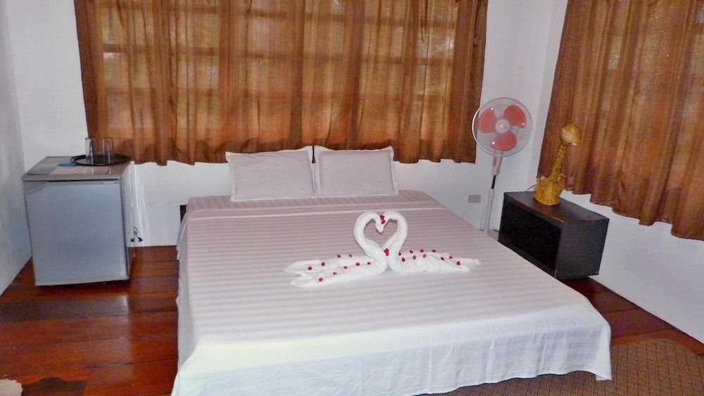 Romantic Beach Villas Siargao Island Standard Double Room, 1 Bedroom 2