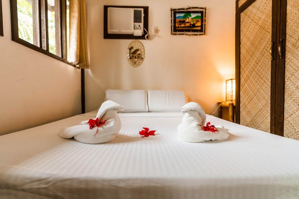 Romantic Beach Villas Siargao Island Family Apartment, 1 Bedroom (100m from main resort) 2