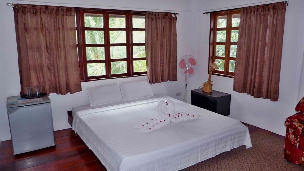 Romantic Beach Villas Siargao Island Standard Double Room, 1 Bedroom 5