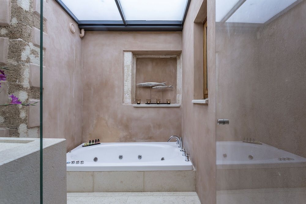 Casa Delfino Hotel & Spa Penthouse Suite with Private Terrace & Sea View 11