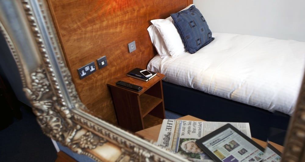 Penventon Park Hotel Classic Single Room (1 Single Bed) 5