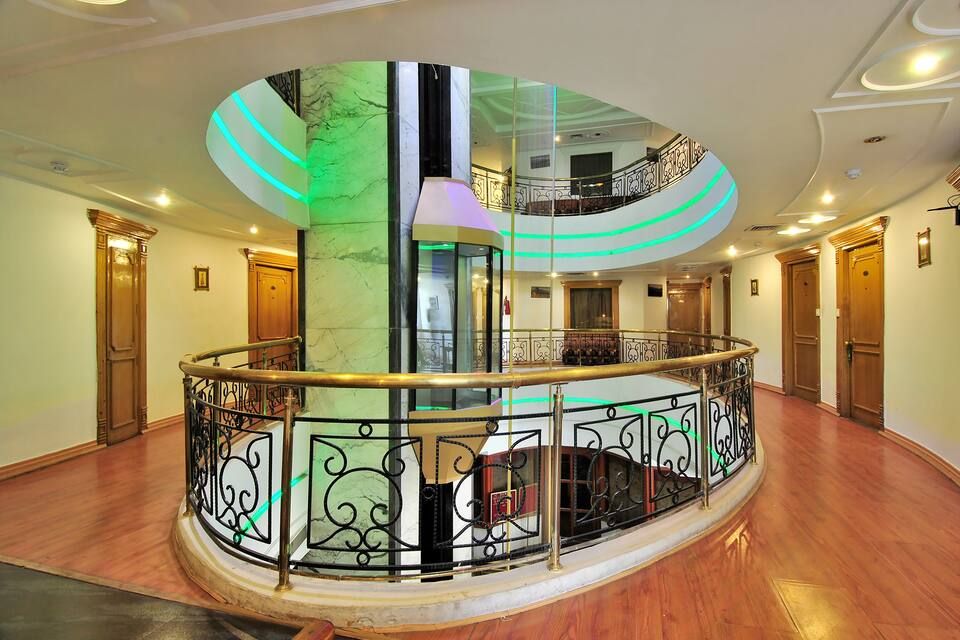 undefined Hotel Solitaire 8