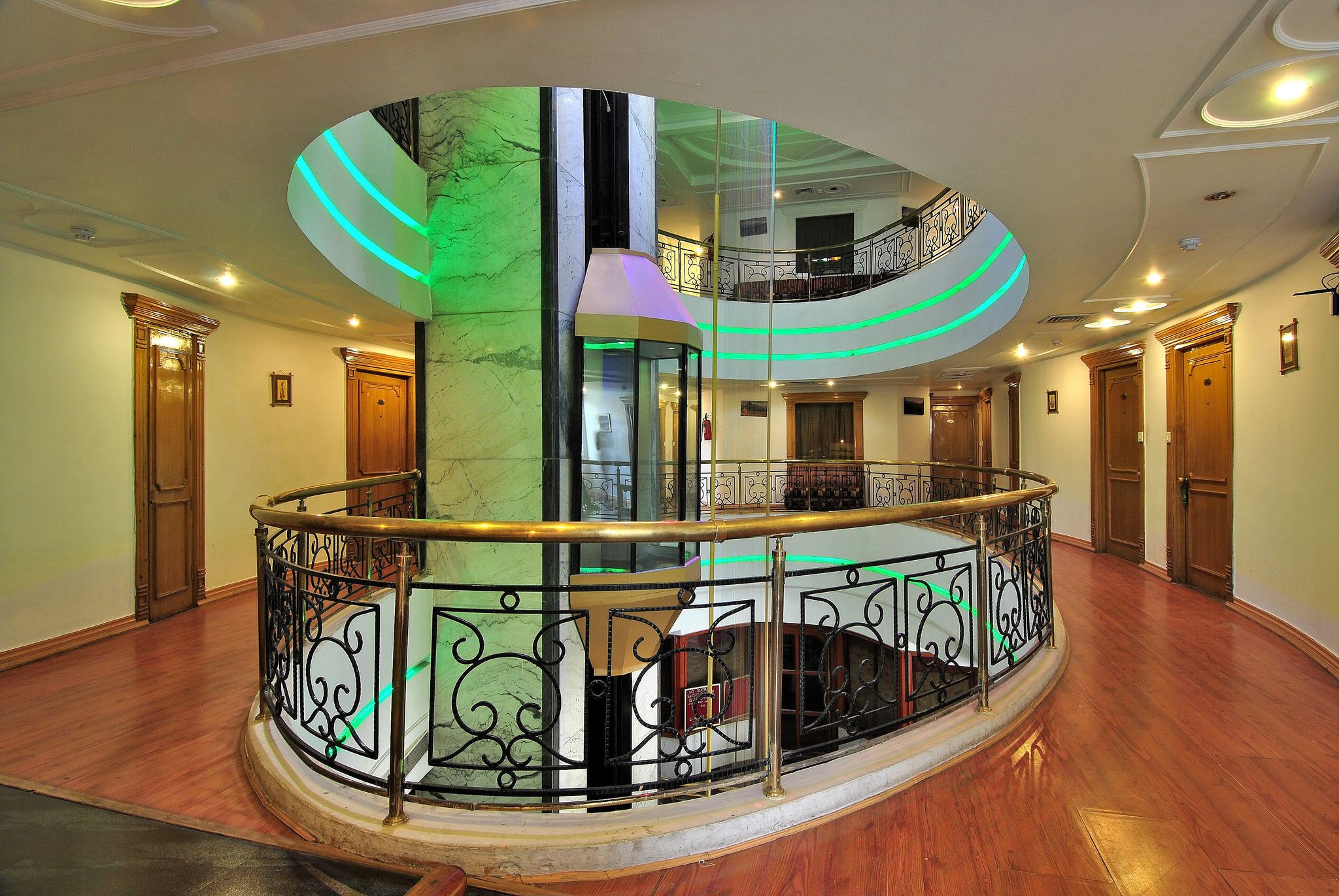 undefined Hotel Solitaire 4