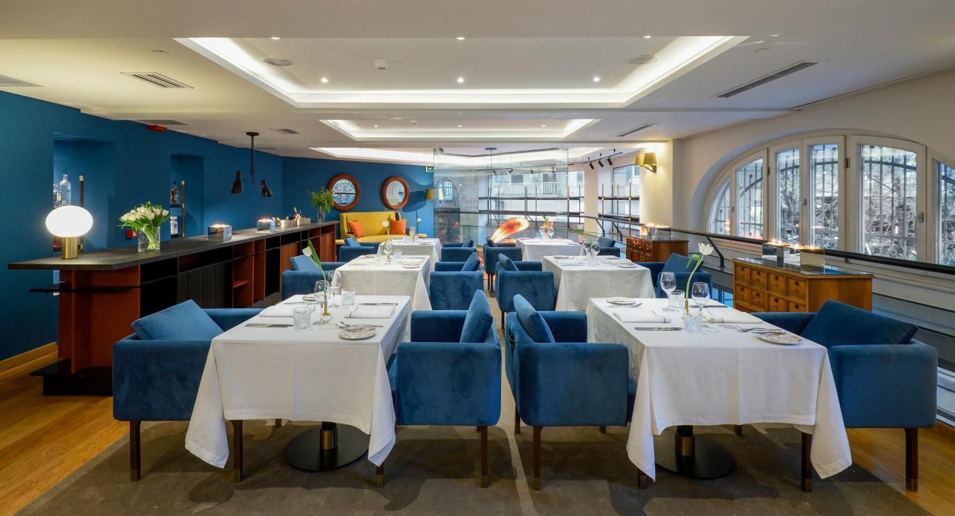 undefined Excelsior Hotel 9