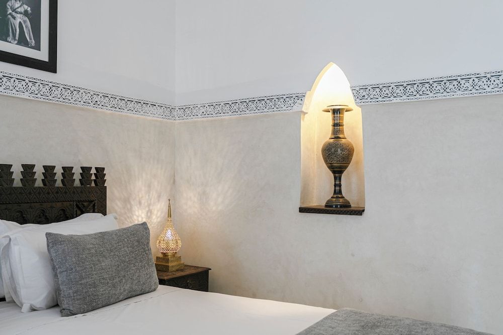 Riad Elnoujoum Superior Room, Courtyard View 27