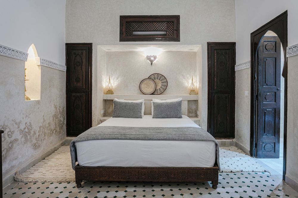 Riad Elnoujoum Superior Room, Courtyard View 3