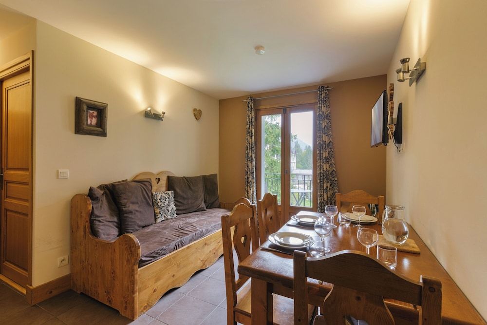 Family Apartment, 1 Bedroom (Vallorcine Balme 03 ski in / ski out)