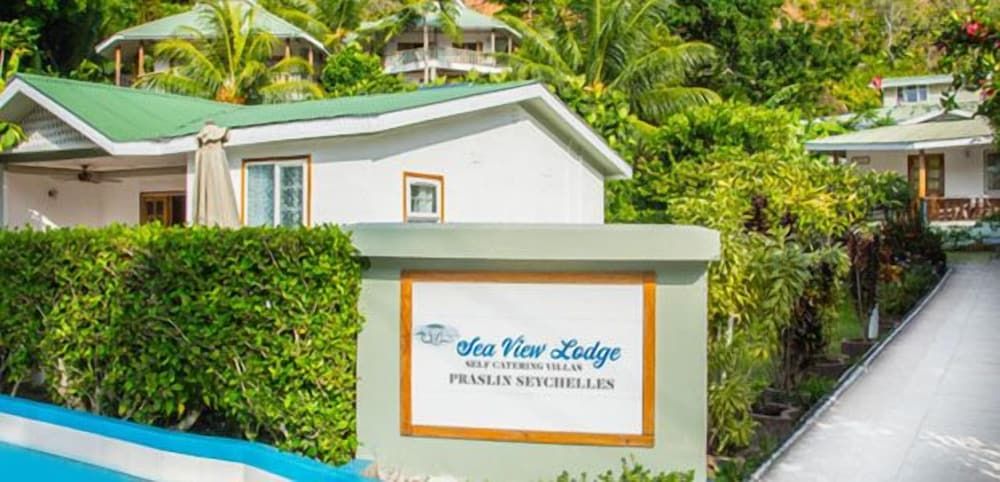 undefined Sea View Lodge 4