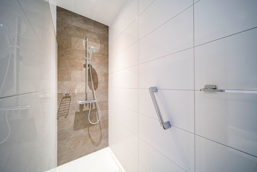 The Rosendale Studio Suite 4