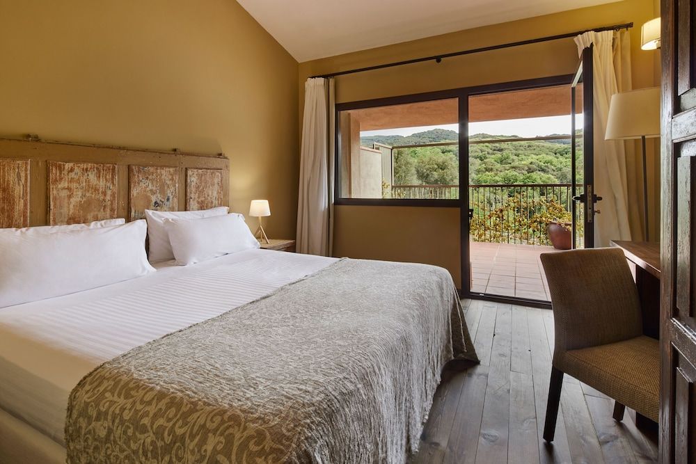 Double or Twin Room, Terrace, Garden View