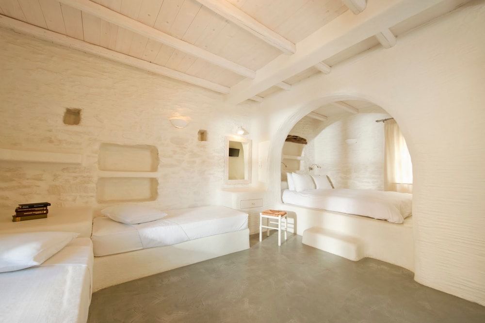Traditional Quadruple Room
