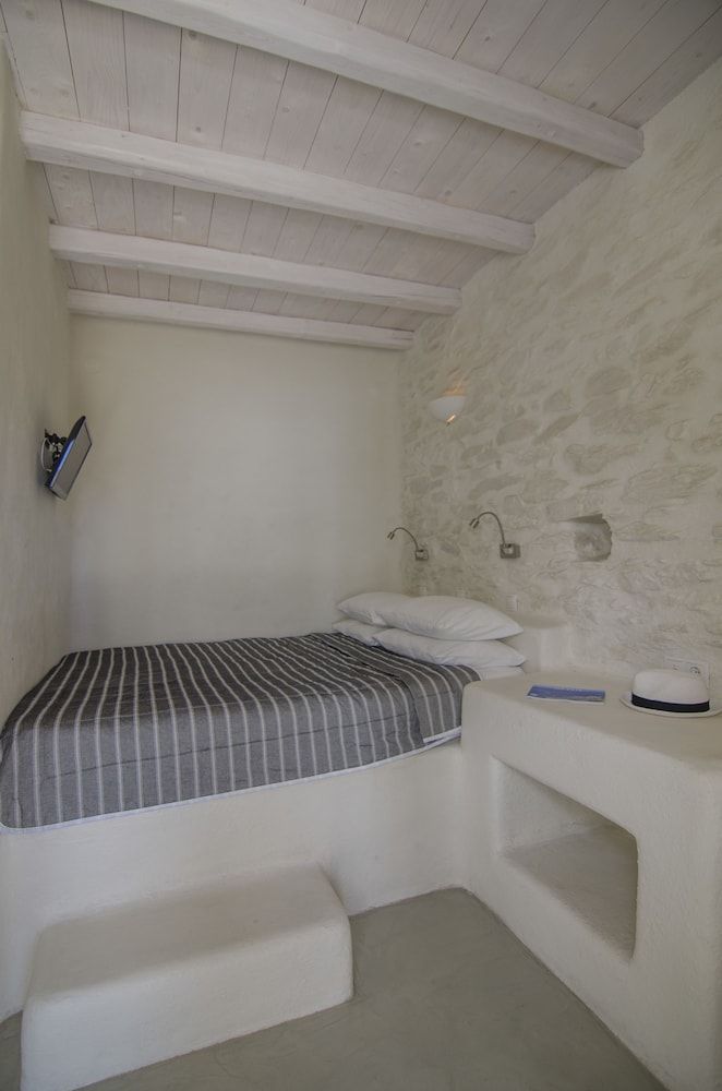 Traditional Double Room (Economy)