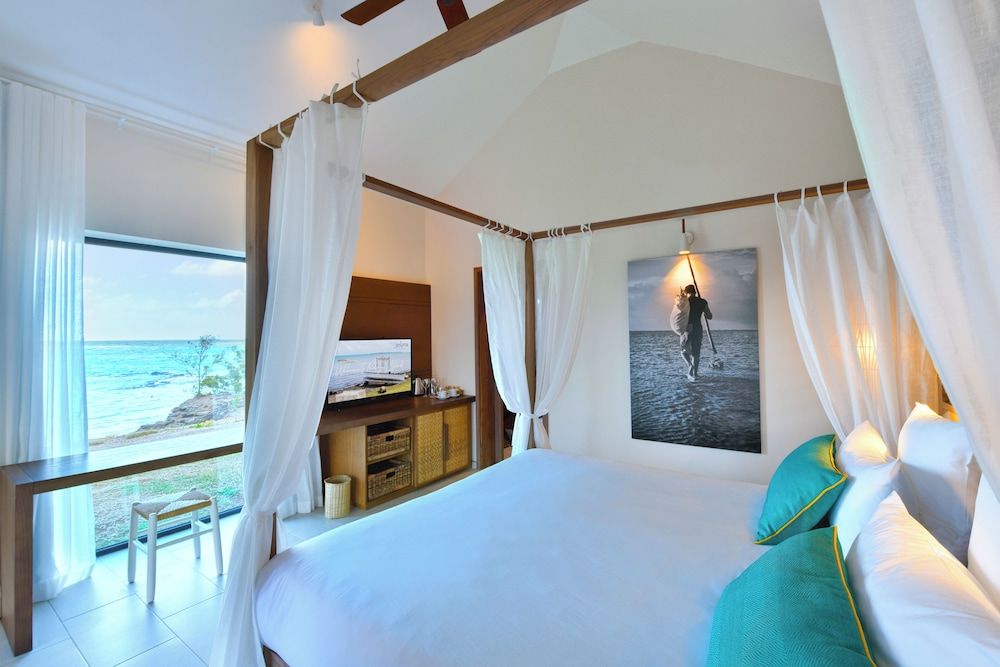 Constance Tekoma. Rodrigues Beachfront Villa