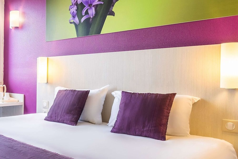 Comfort Hotel Orleans Olivet Standard Room, 1 Double Bed, Non Smoking 6