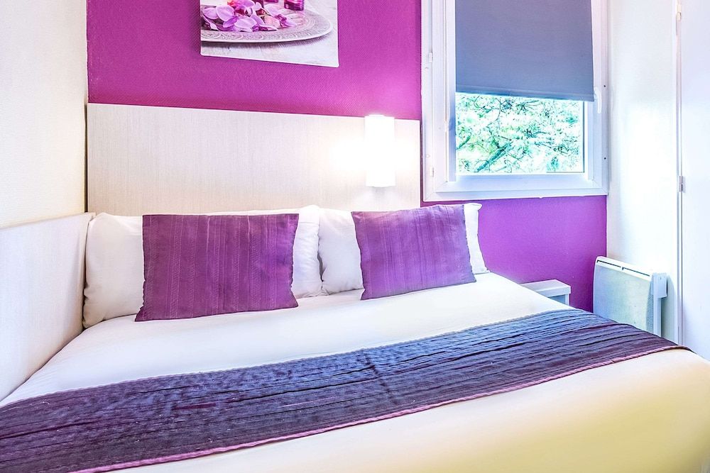 Comfort Hotel Orleans Olivet Standard Room, 1 Double Bed, Non Smoking 8