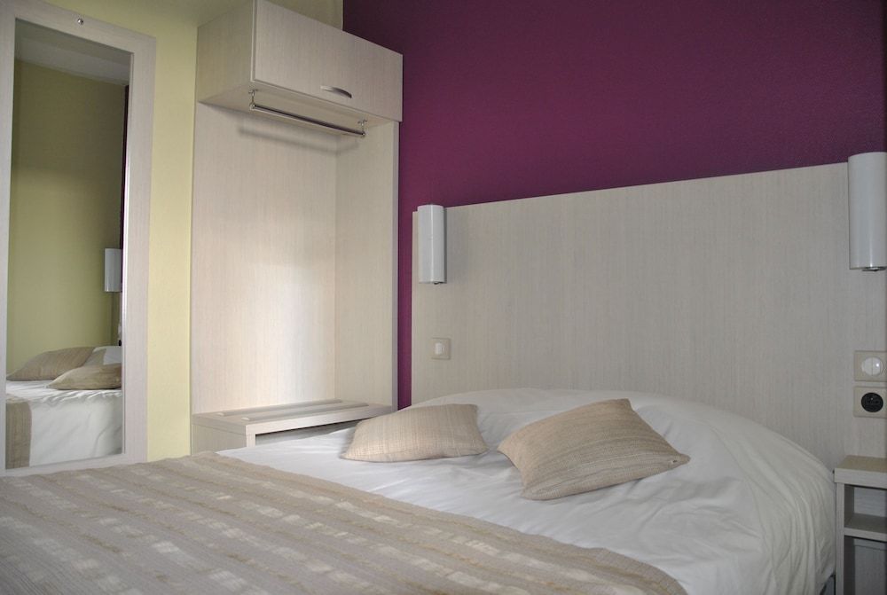 Comfort Hotel Orleans Olivet Standard Room, 1 Double Bed, Non Smoking 4