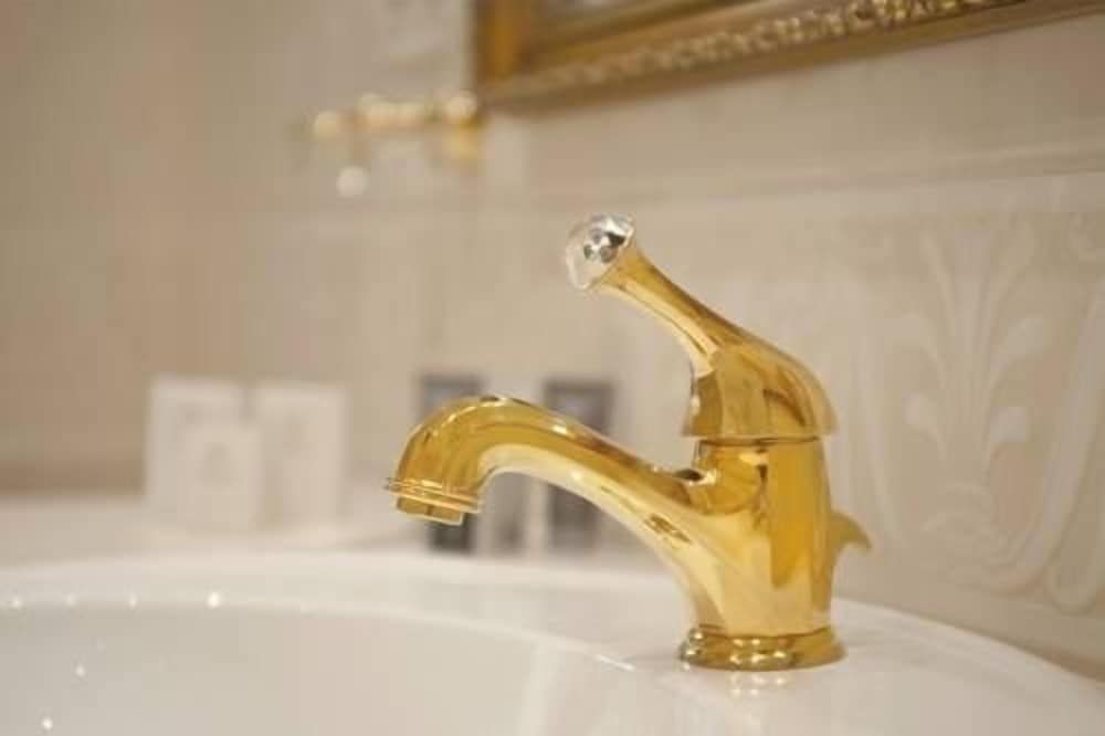 Royal Suite
