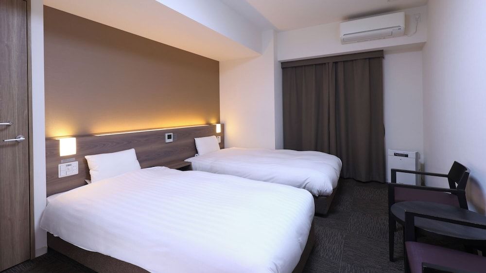 Dormy Inn Premium Nagoya Sakae Natural Hot Spring Twin Room, Non Smoking 2
