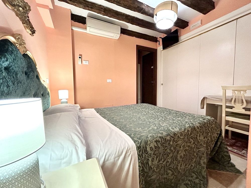 undefined Alloggi Serena 8