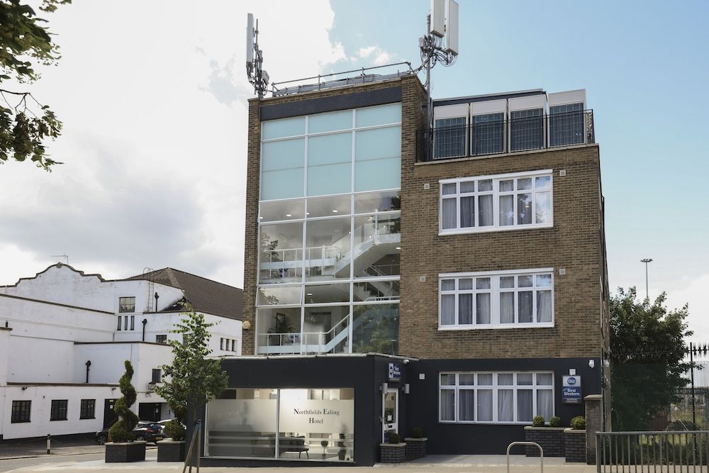 undefined Best Western Northfields Ealing Hotel-Opposite Northfield Station -Piccadilly line 4