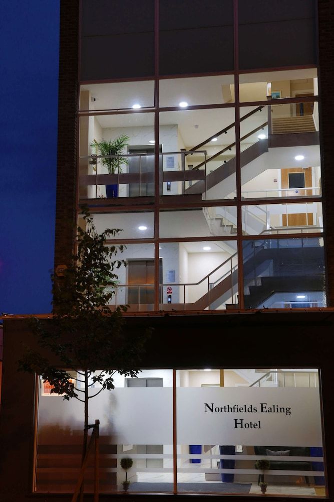 undefined Best Western Northfields Ealing Hotel-Opposite Northfield Station -Piccadilly line 5